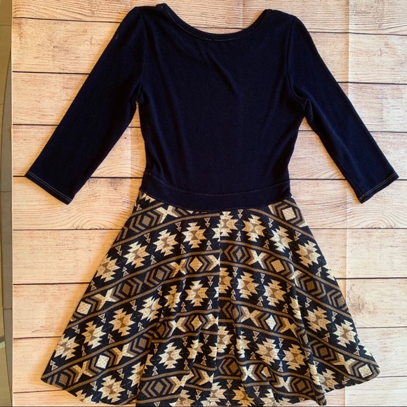 Le Lis Navy Aztec Tribal Bottom Sweater Dress - Picture 6 of 6